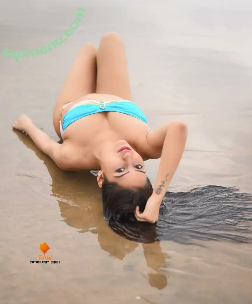 Simran Kaur nude photo #0098 (simrankonly / symrann.k)