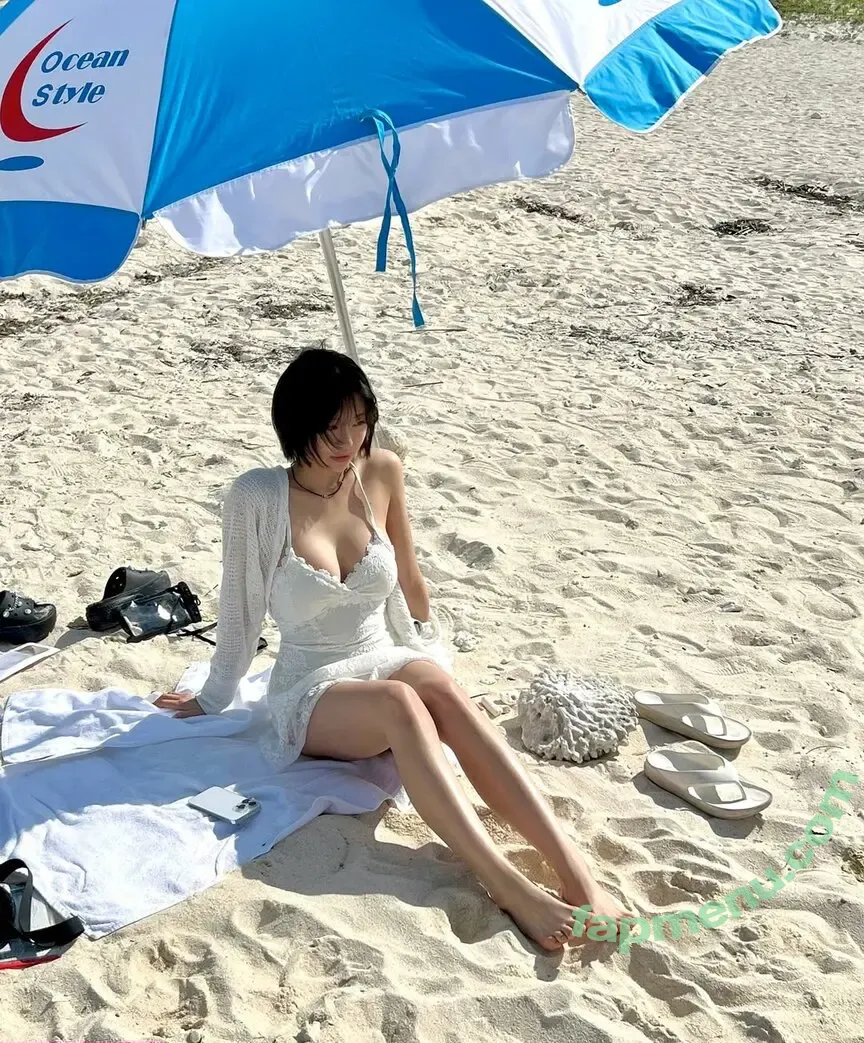 simsimhyeyeon nude photo #0018 (simsimhyeyeon)