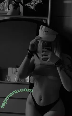  nude photo #0003