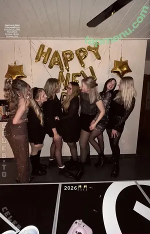 Sina-Marie Reen / sinaamarieee / sinamri / sinamri7058 nude photo #0272