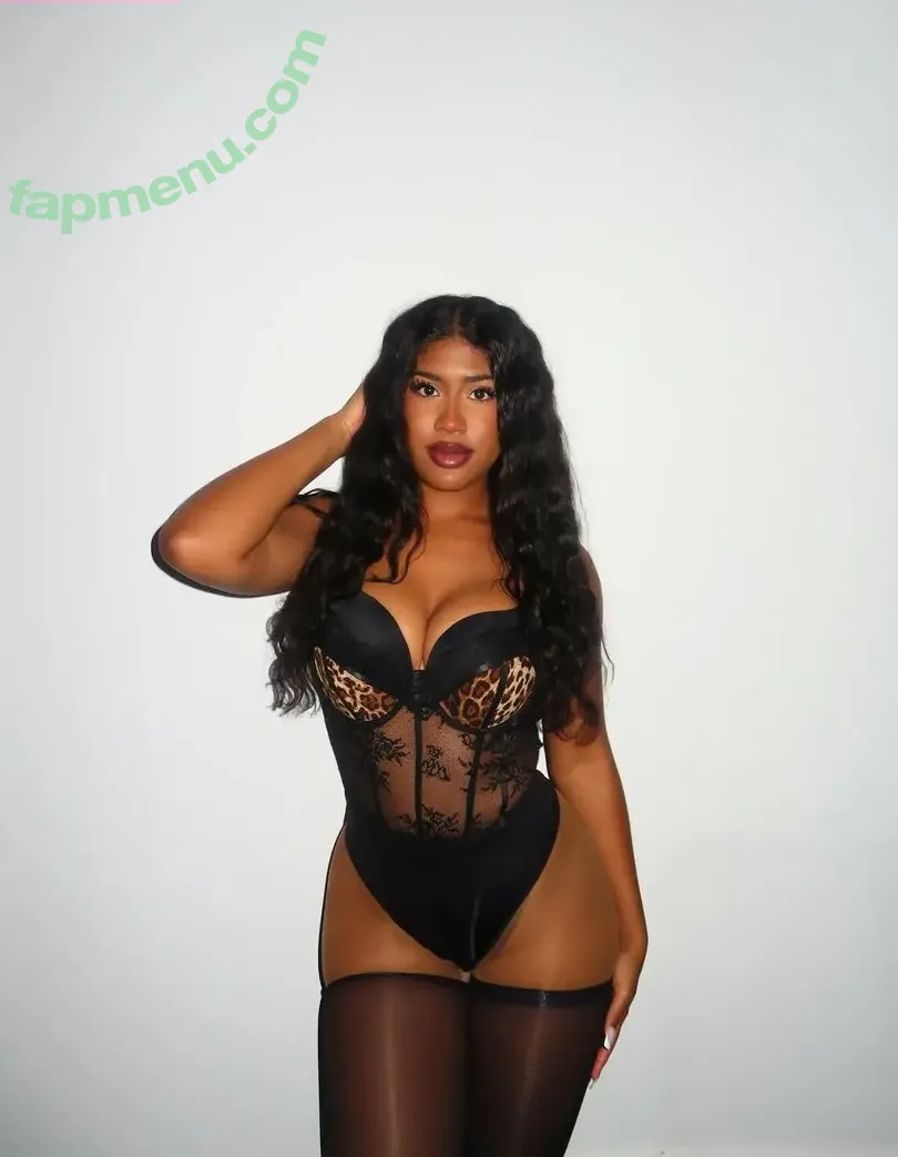 Sincerelydenice nude photo #0048 (sunburstbabe)