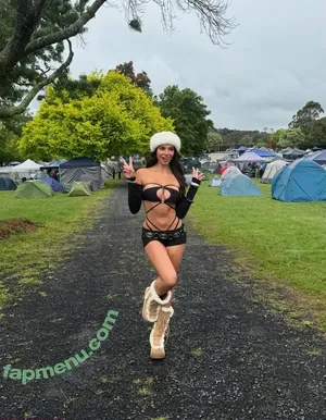 Sineeaadd / Not Sienna / Siennaliara / Sineadd.bts nude photo #0385