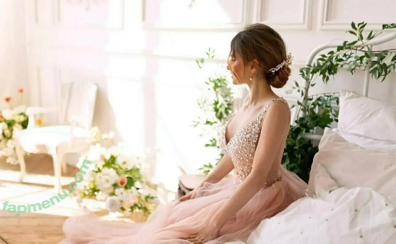 sinful_foxy nude photo #0025 (yuuicy_things)