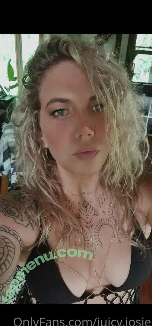 sinful.sabrina nude photo #0005 (sinful_sabrina_)