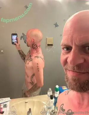  nude photo #0007