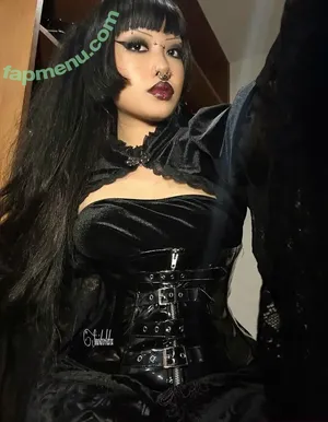 sinisterlatex / synesterlatex nude photo #0005