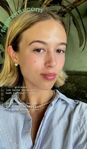 Sinja Espenhain / sinjaespenhain nude photo #0009