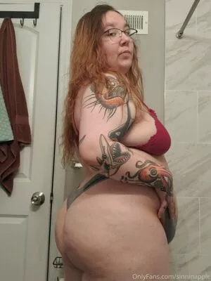 sinnfulapple420 / sinnfulapple.420 nude photo #0040