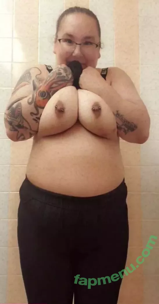 sinnfulapple420 nude photo #0207 (sinnfulapple.420)