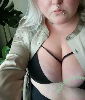  nude photo #0007