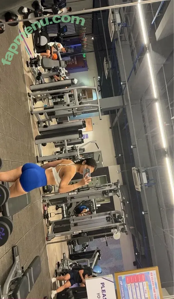 Siobe Lim nude photo #0142 (Krystal Mana / lifeofayemami)