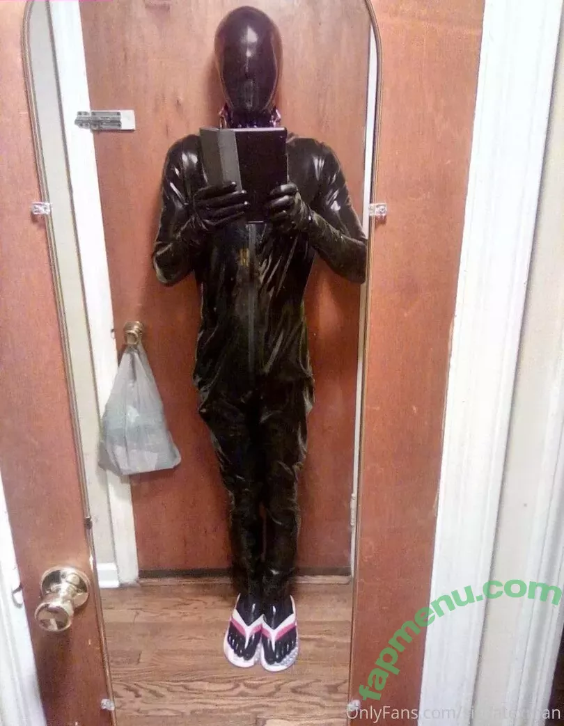 sir_latexman nude photo #0022 (sir_latexman)