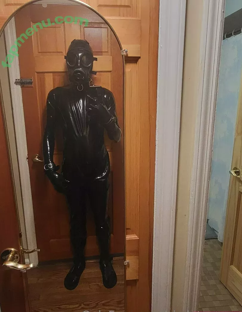 sir_latexman nude photo #0025 (sir_latexman)