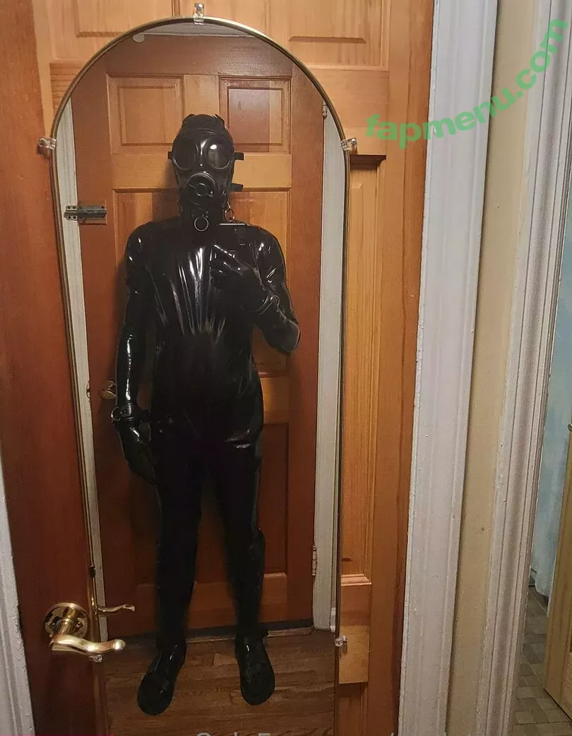 sir_latexman nude photo #0026 (sir_latexman)