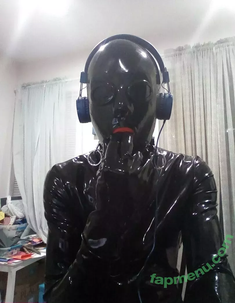 sir_latexman nude photo #0054 (sir_latexman)