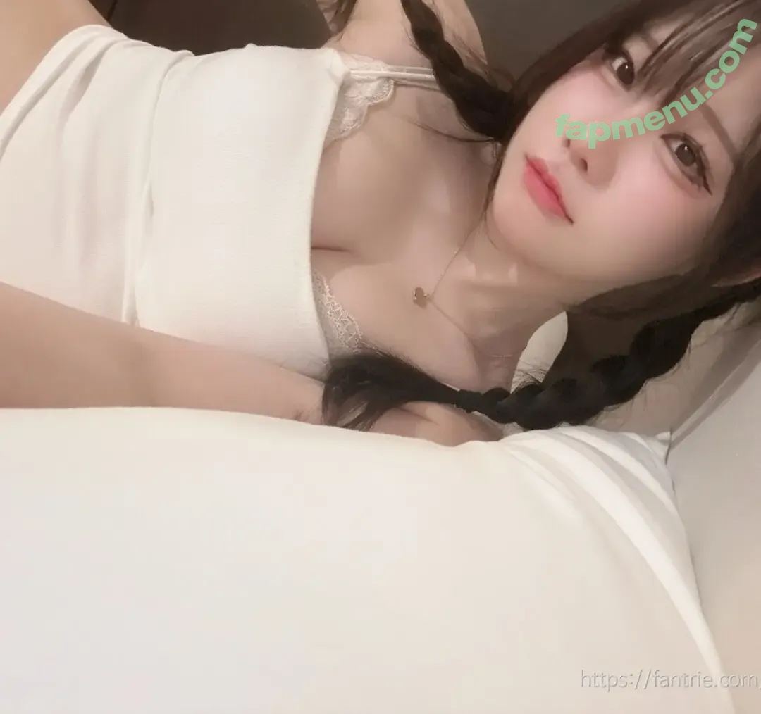 sira_gravia nude photo #0134 (Sira / 시라)