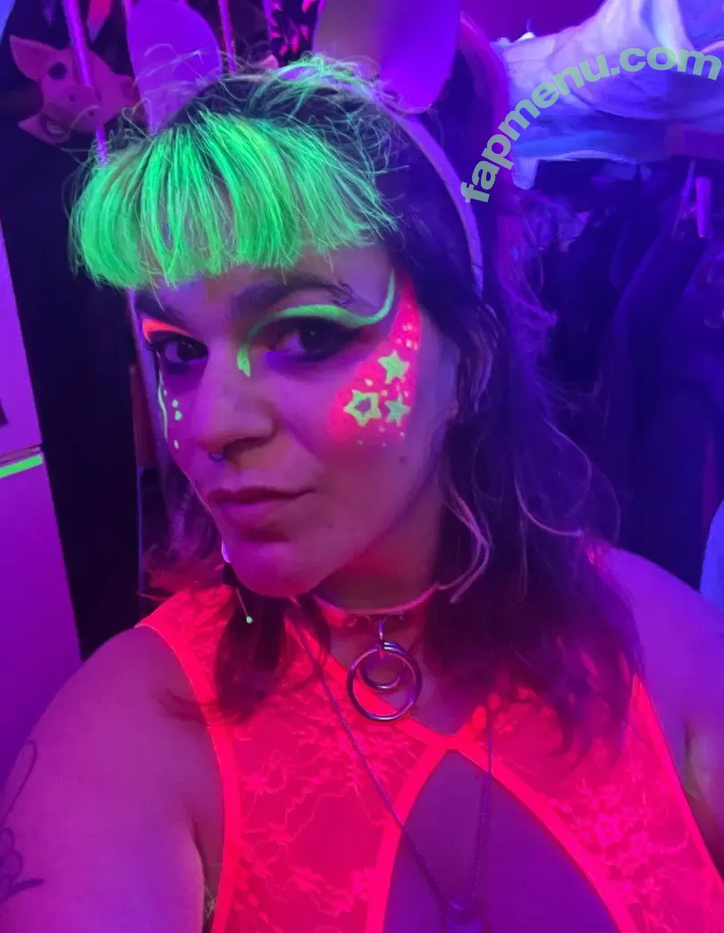 sirboi_bramble nude photo #0030 (sirboi_bramble_)