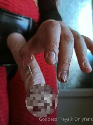 siren.goddess / sirengoddess800 nude photo #0166