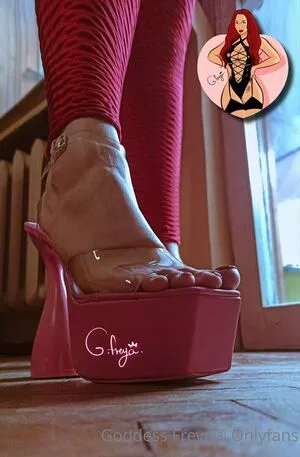 siren.goddess / sirengoddess800 nude photo #0192