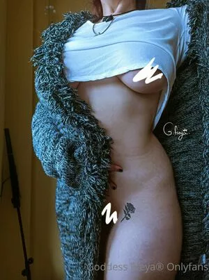 siren.goddess / sirengoddess800 nude photo #0201