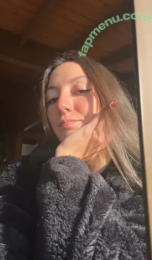 sirenadamare / serenadanha nude photo #0011
