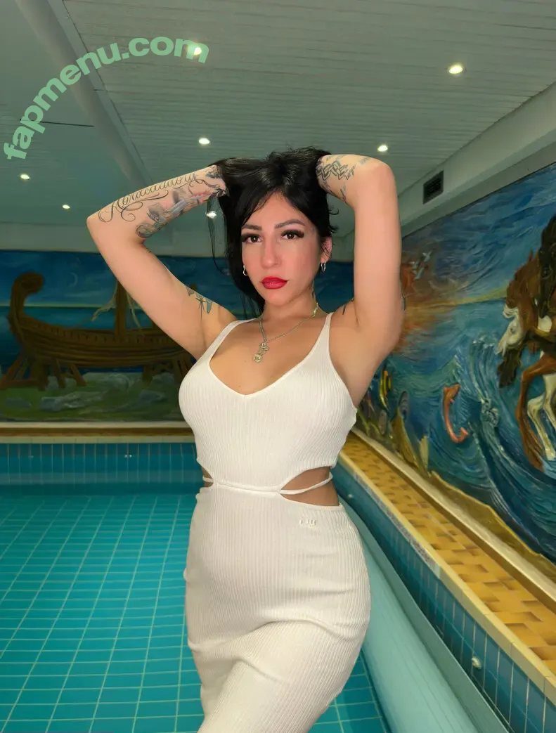 sirenaspicyxoxo nude photo #0012 (sirenn69xoxo)
