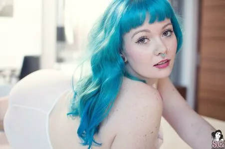 Sirenn Suicide / sirenn.bby / sirennsuicide nude photo #0155