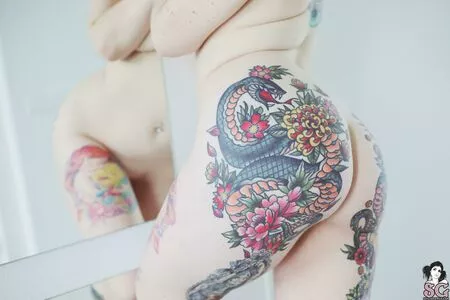 Sirenn Suicide / sirenn.bby / sirennsuicide nude photo #0221
