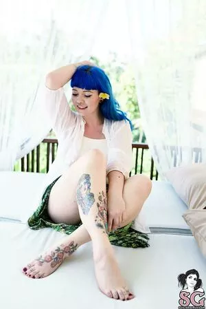 Sirenn Suicide / sirenn.bby / sirennsuicide nude photo #0262