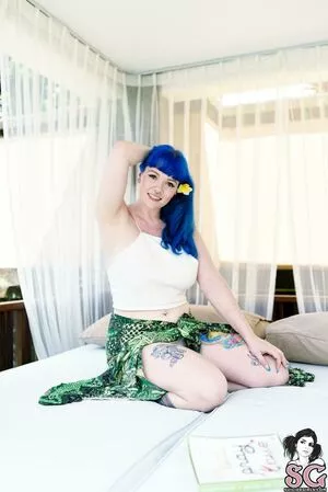 Sirenn Suicide / sirenn.bby / sirennsuicide nude photo #0268