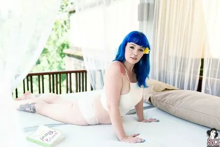 Sirenn Suicide / sirenn.bby / sirennsuicide nude photo #0340
