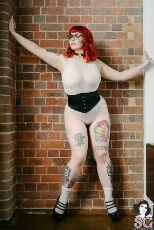 Sirenn Suicide / sirenn.bby / sirennsuicide nude photo #0368