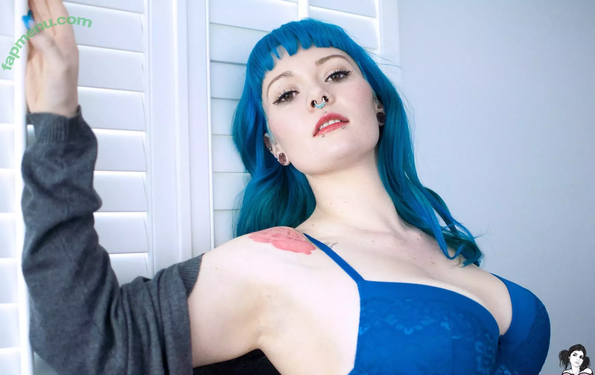 Sirenn Suicide nude photo #0094 (sirenn.bby / sirennsuicide)