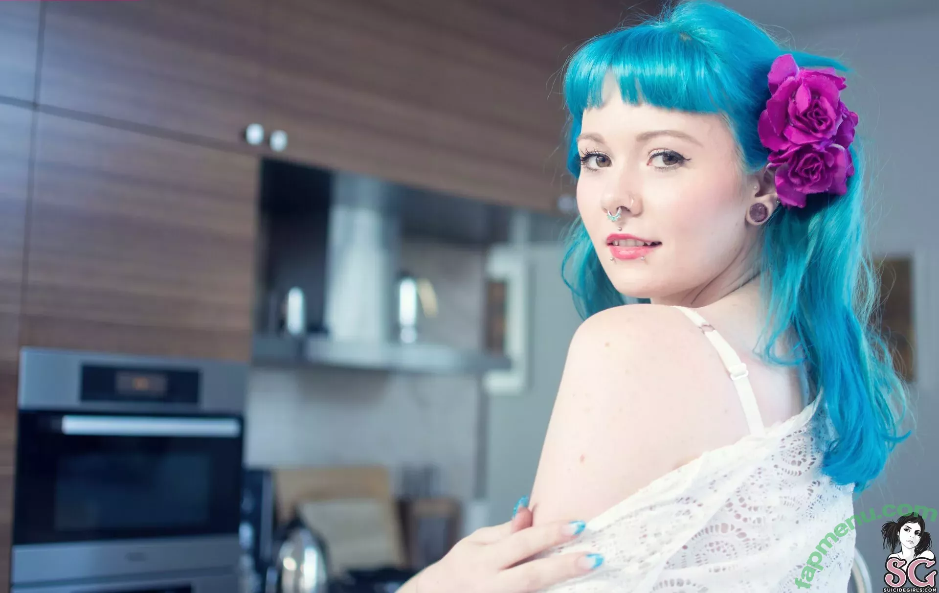 Sirenn Suicide nude photo #0147 (sirenn.bby / sirennsuicide)