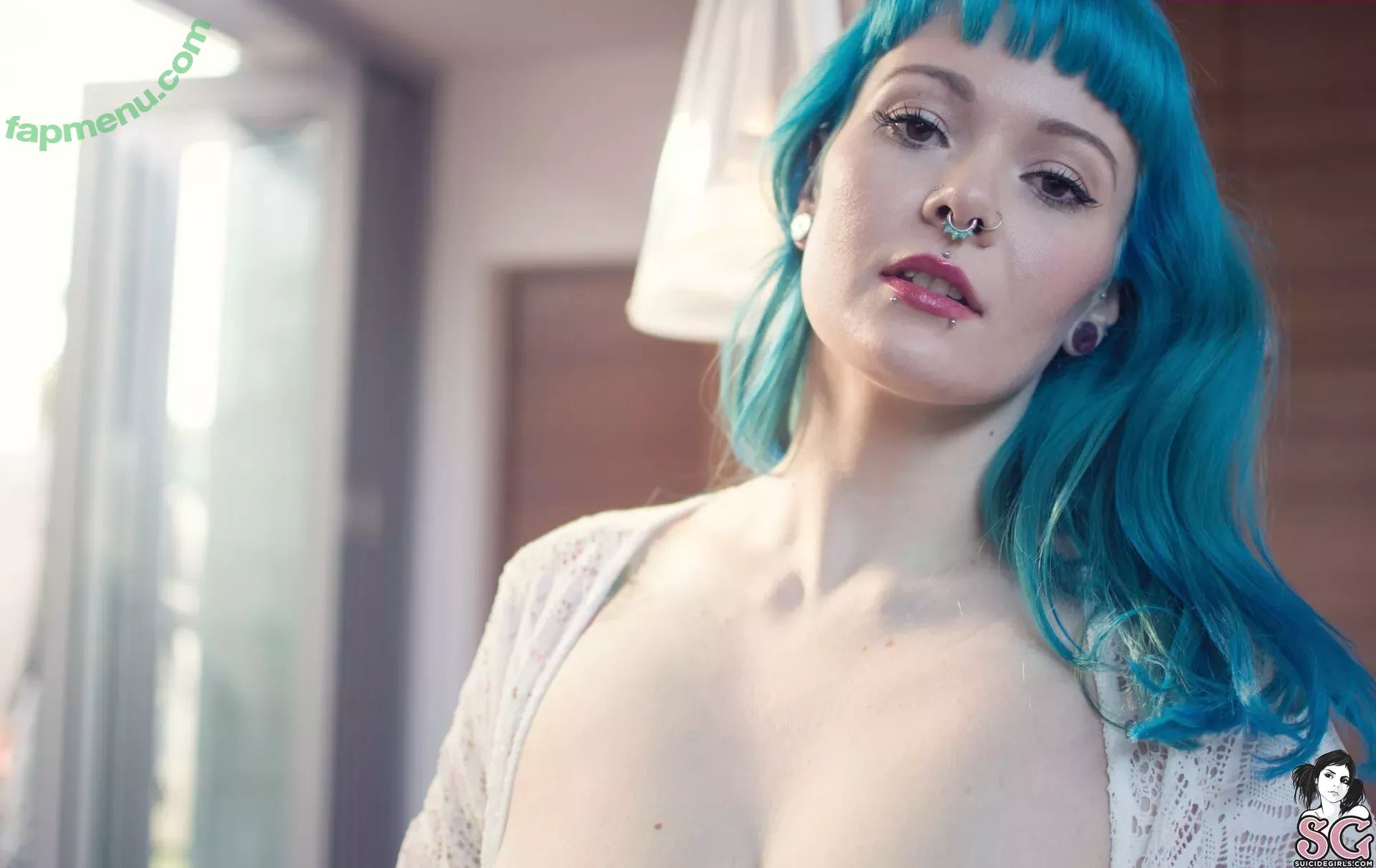 Sirenn Suicide nude photo #0186 (sirenn.bby / sirennsuicide)