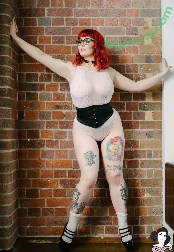 Sirenn Suicide nude photo #0368 (sirenn.bby / sirennsuicide)