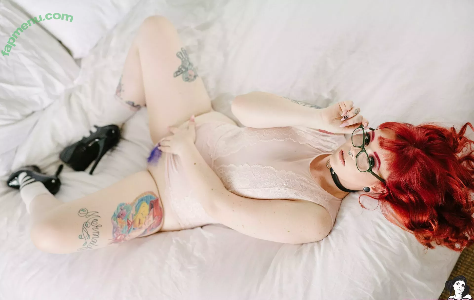 Sirenn Suicide nude photo #0382 (sirenn.bby / sirennsuicide)