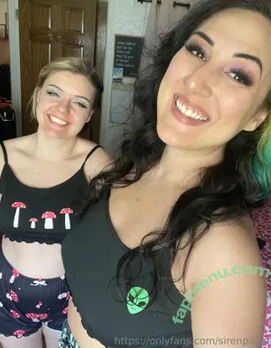 Sirenpaige / Paigethasiren / serena.paige8 nude photo #0013