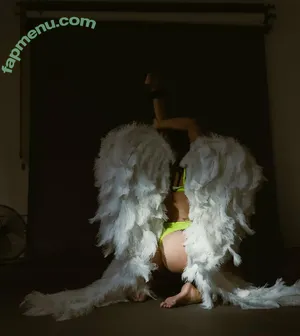 Sirenpaige / Paigethasiren / serena.paige8 nude photo #0070