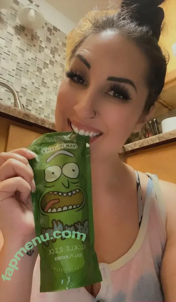 Sirenpaige nude photo #0043 (Paigethasiren / serena.paige8)