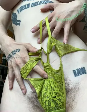  nude photo #0003