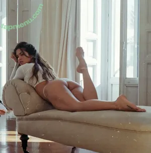  nude photo #0005