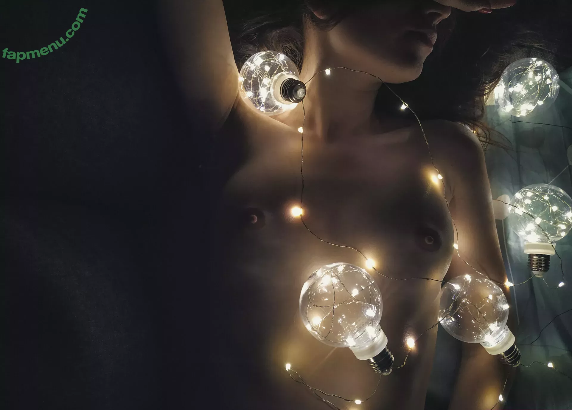 sisgreen nude photo #0411 (sisgreen_)