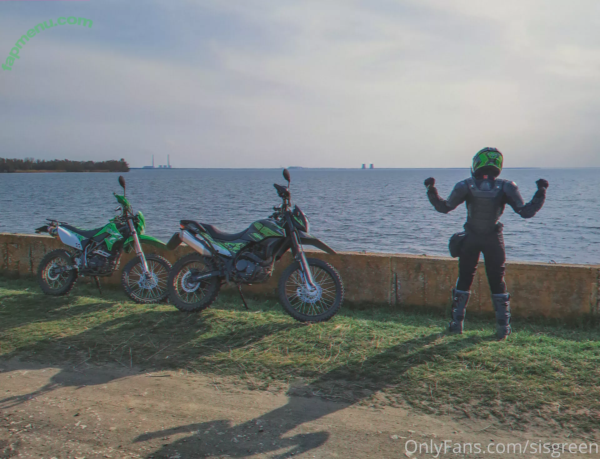 sisgreen nude photo #0420 (sisgreen_)