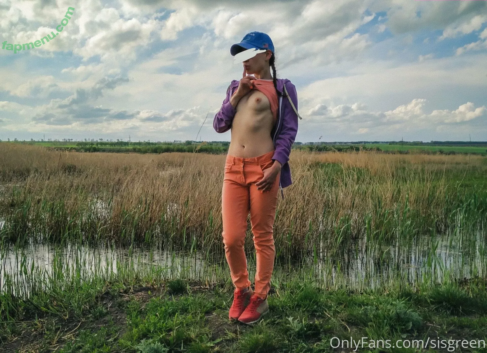 sisgreen nude photo #0423 (sisgreen_)