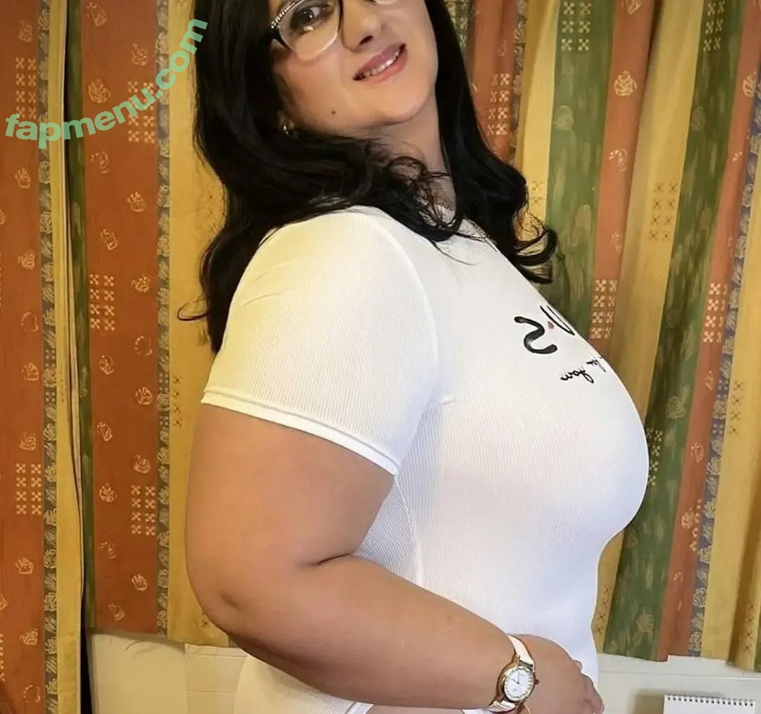 Sissy Peppo nude photo #0010 (Sissymycurvers / sissypeppo)