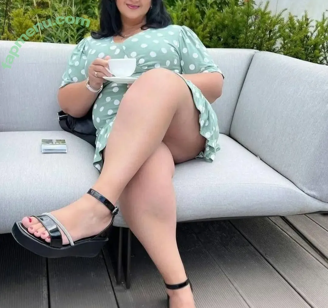 Sissy Peppo nude photo #0022 (Sissymycurvers / sissypeppo)
