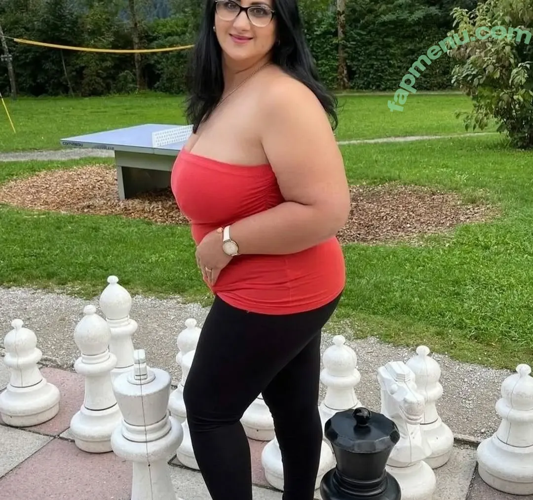 Sissy Peppo nude photo #0045 (Sissymycurvers / sissypeppo)