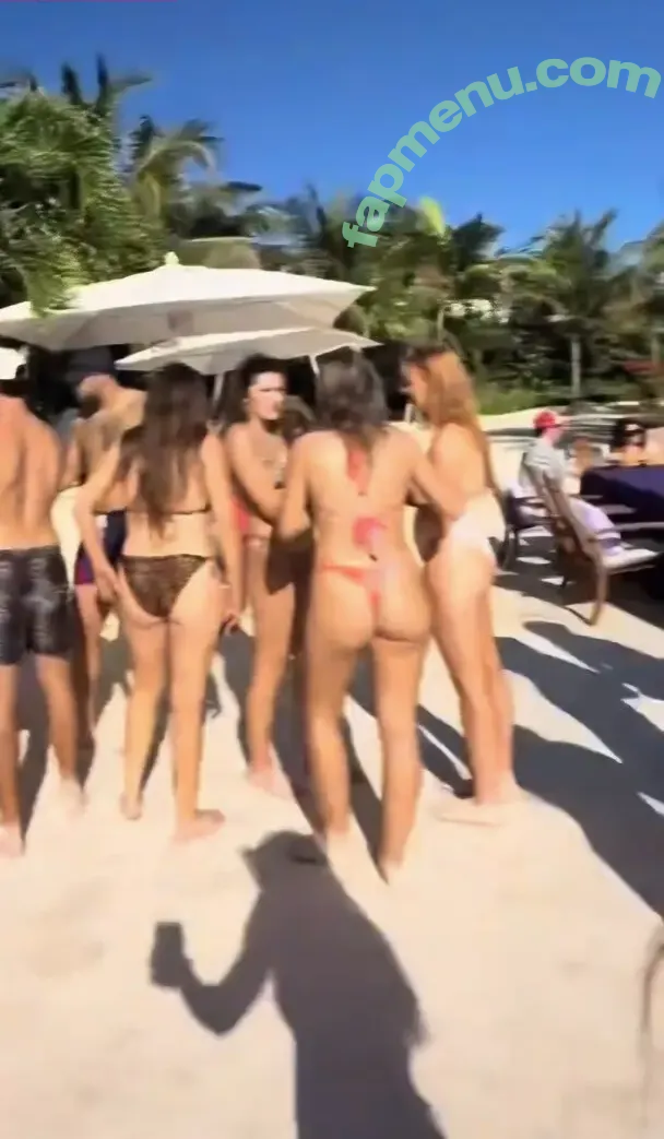 Sissy Sheridan nude photo #0403 (itssissysheridan)