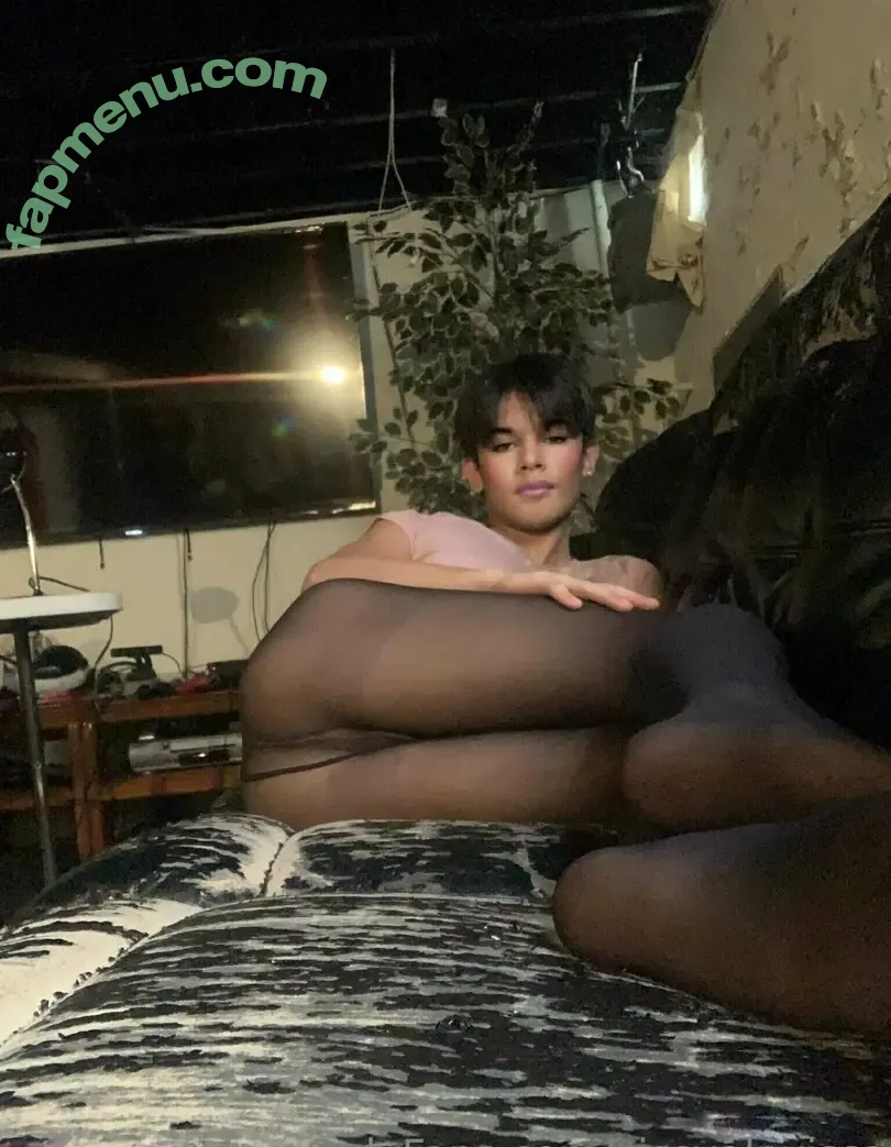 sissyalexisss nude photo #0022 (sissyalexisss)